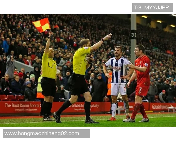 98摩洛哥足球明星哈吉的传奇人生与足球之路探索 98摩洛哥足球明星哈吉的传奇人生与足球之路探索