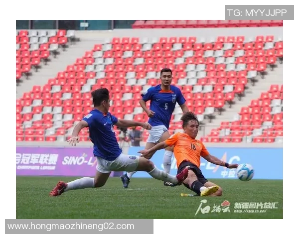 维吾尔足球明星巴力的传奇之路与梦想追逐 维吾尔足球明星巴力的传奇之路与梦想追逐